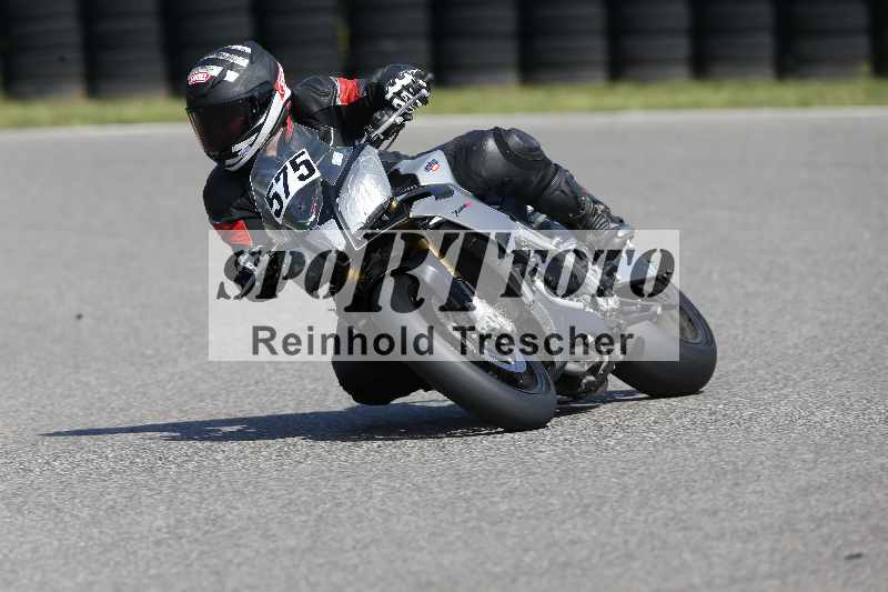 /44 09.08.2025 Plüss Moto Sport ADR/Einsteiger/575